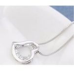 Náhrdelník so srdiečkovým príveskom, Rhodium