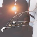 Hviezda a mesiac, trojitý náhrdelník