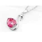 Náhrdelník s príveskom labuť, Light Rose, zdobený kryštálmi Swarovski