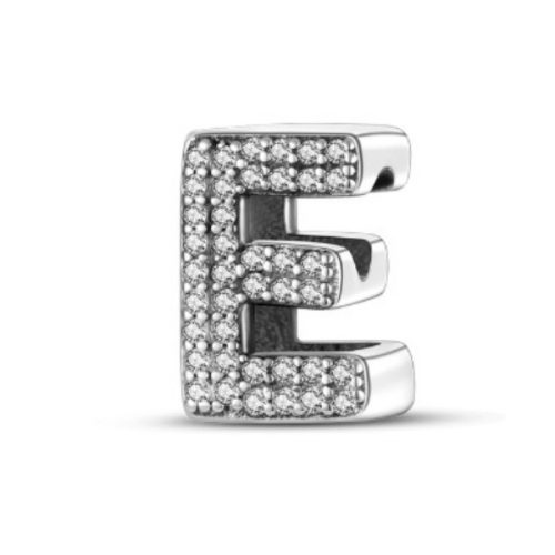 Strieborný prívesok, písmeno, E