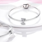 Strieborný prívesok, písmeno I