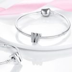 Strieborný prívesok, písmeno, W