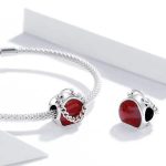 Strieborné kúzlo, nitkový kríž