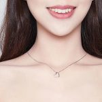 Strieborný náhrdelník s príveskom srdiečka