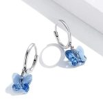 Strieborné náušnice s modrým motýľom