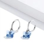Strieborné náušnice s modrým motýľom