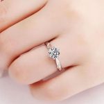 Dámsky zásnubný prsteň, strieborný, veľkosť 9