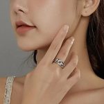 Dámsky strieborný prsteň s bielym kryštálom, veľkosť 7