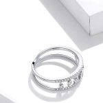 Strieborný prsteň s bielym kryštálom, veľkosť 6