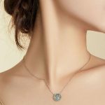 Strieborný náhrdelník s príveskom strom života