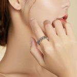 Strieborný prsteň, geometrický, veľkosť 8