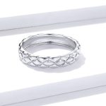 Strieborný prsteň, zapletaný, veľkosť 7