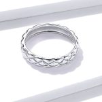 Strieborný prsteň, zapletaný, veľkosť 7