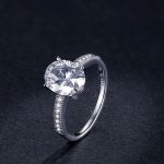 Strieborný zásnubný prsteň s bielym kryštálom, veľkosť 7