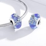 Strieborné kúzlo, modrý kvet