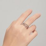 Strieborný prsteň, špirála, s farebným kryštálom