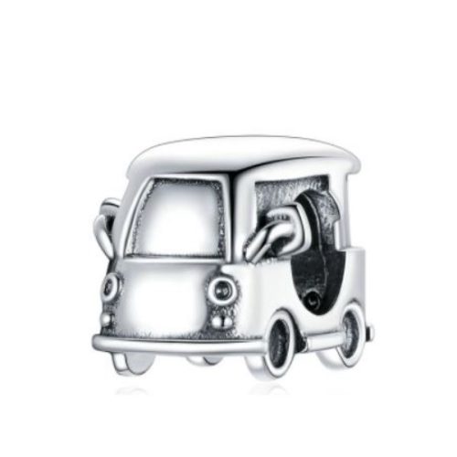 Strieborné kúzlo, auto