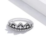 Strieborný prsteň, korunka, veľkosť 7