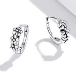 Strieborné náušnice s kvetmi