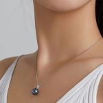 Strieborný náhrdelník s perlovým príveskom