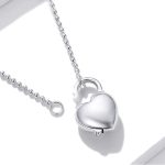 Strieborný náhrdelník s príveskom srdiečka
