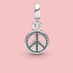 Strieborné kúzlo, pokoj