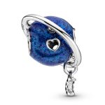 Strieborný prívesok s mesiacom, modrý