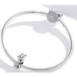 Strieborné kúzlo, kat