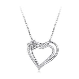   Strieborný náhrdelník s príveskom s dvojitým srdcom a motýľom