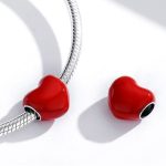 Strieborné kúzlo, srdce, červené