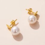 Dámske náušnice strieborné s perlami