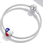 Strieborné kúzlo, srdce, vzor vlajky