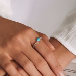 Ezüst gyűrű cirkóniumkristállyal, nyitott