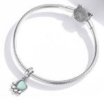 Strieborné kúzlo, labka s opálom