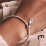 Strieborné kúzlo, labka s opálom