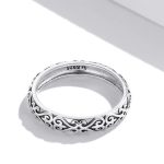 Dámsky prsteň, strieborný, vintage, veľkosť 6