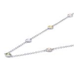 Strieborný náhrdelník so sklenenými korálkami