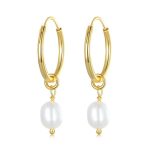 Ezüst fülbevaló gyöngyökkel