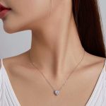 Ezüst nyaklánc cirkóniumszívvel