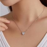 Ezüst nyaklánc cirkóniumszívvel