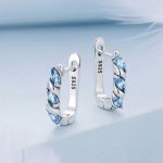 Strieborné náušnice, spletené