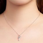 Strieborný náhrdelník s príveskom na kľúče