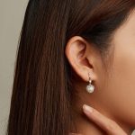 Strieborné náušnice, kvetinové perly