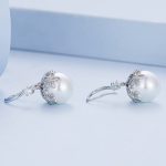 Strieborné náušnice, kvetinové perly