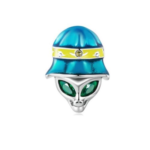 Strieborné kúzlo, mimozemšťan