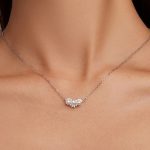 Strieborný náhrdelník s perlovým príveskom