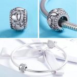 Strieborný prívesok so srdiečkami