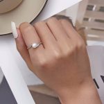 Ezüst gyűrű fehér gyönggyel, 6-os méret