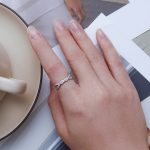 Strieborný dámsky prsteň, zapletaný, veľkosť 8