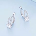 Ezüst fülbevaló, elegáns